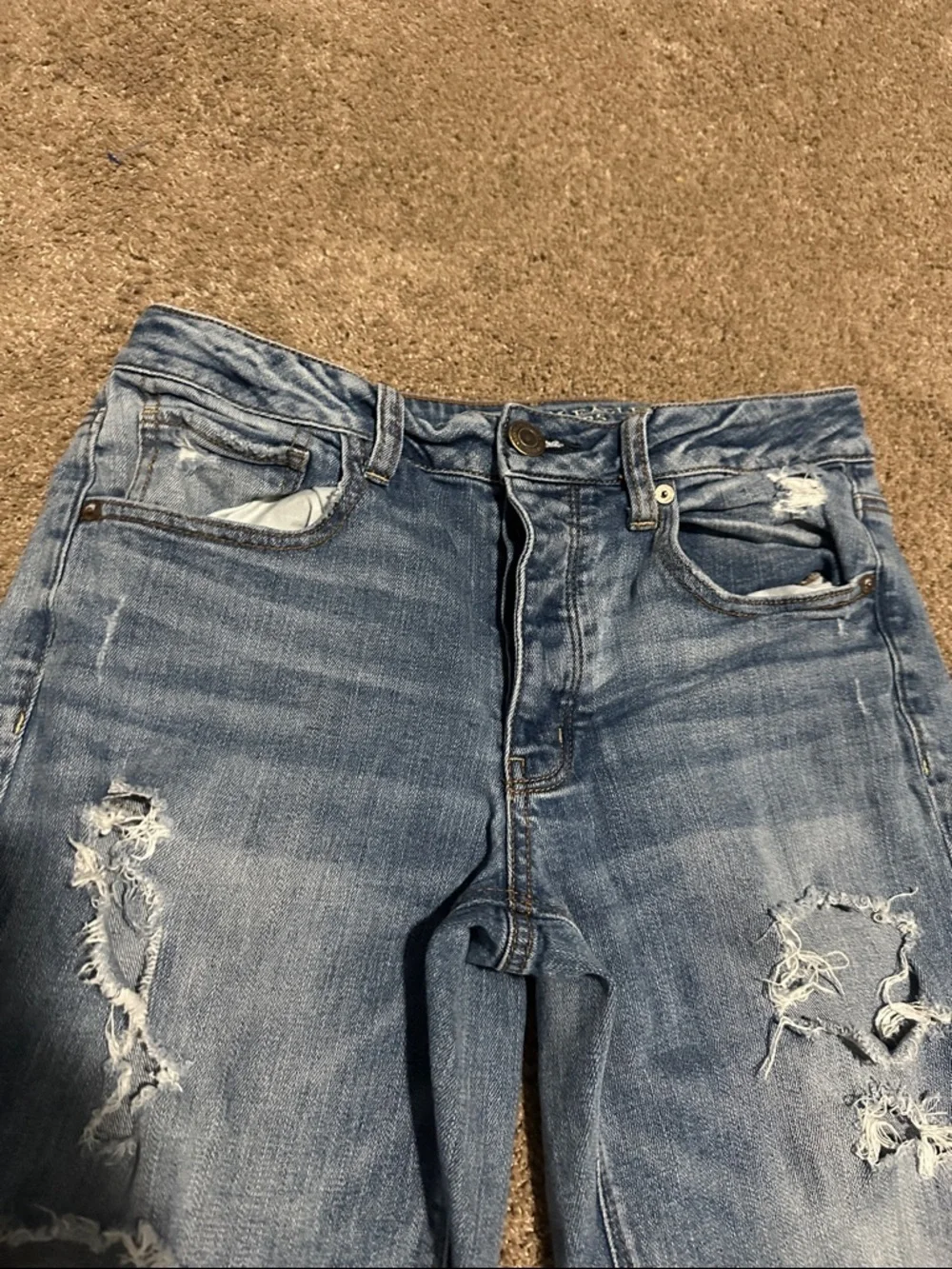 American Eagle Outfitters excellent length